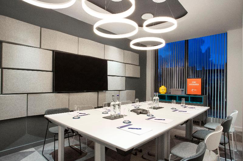 فندق Holiday Inn Express   Barrow In Furness & South Lakes, An Ihg
