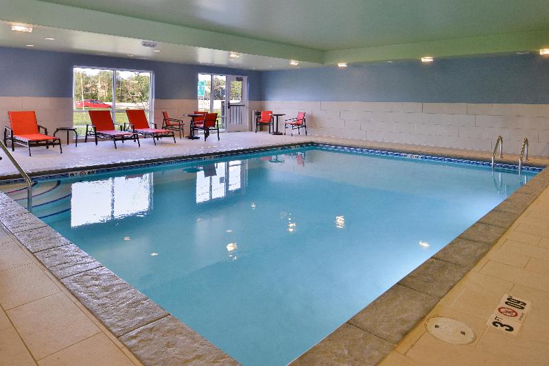 هتل Holiday Inn Express & Suites Mall Of America Msp Airport, An Ihg