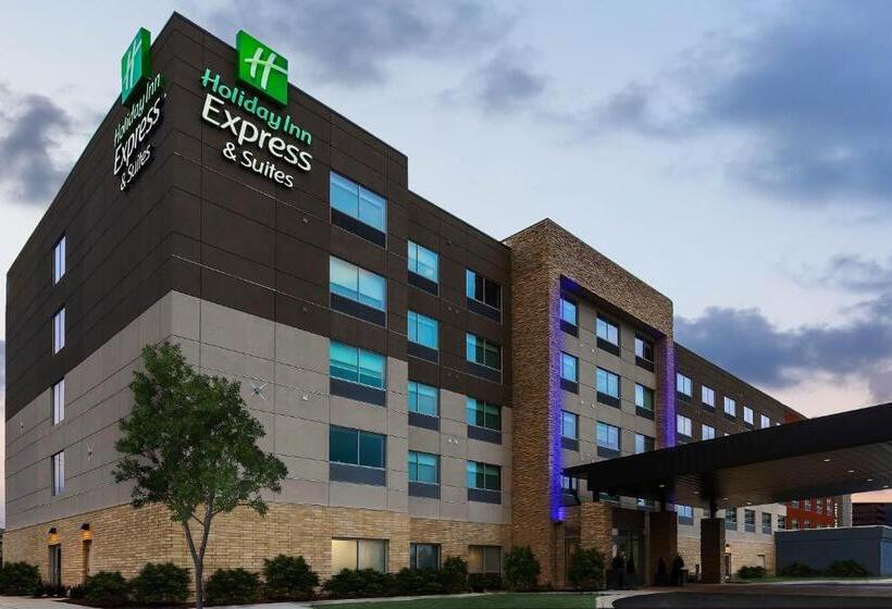 هتل Holiday Inn Express & Suites Chicago O Hare Airport, An Ihg