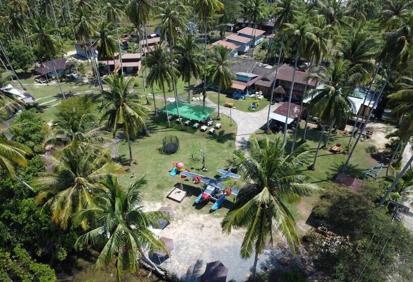 هتل Koh Kood Far East Resort