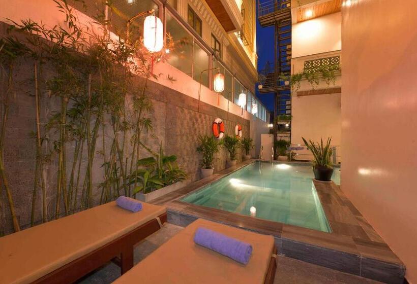هتل Saclo Villa And Hostel