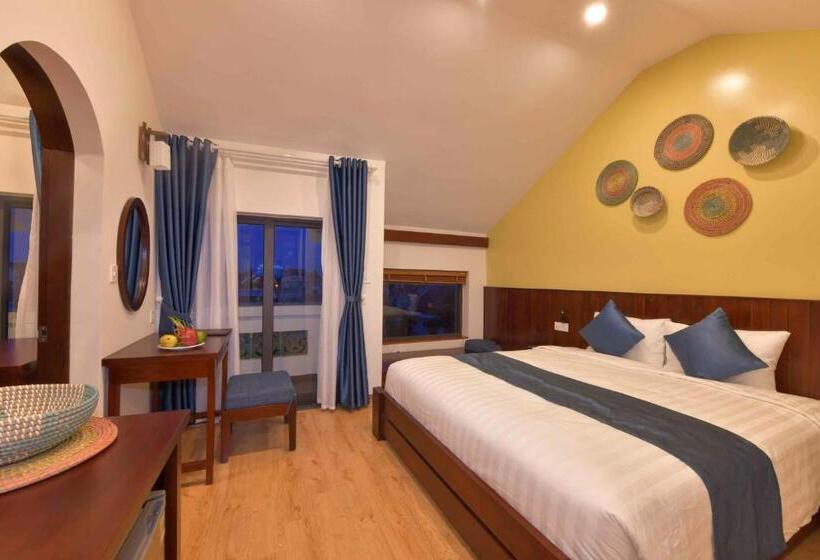 هتل Saclo Villa And Hostel