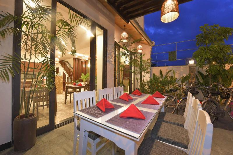 هتل Saclo Villa And Hostel