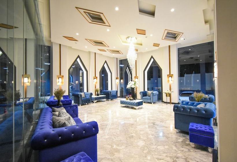 فندق The Aristo Beach Resort