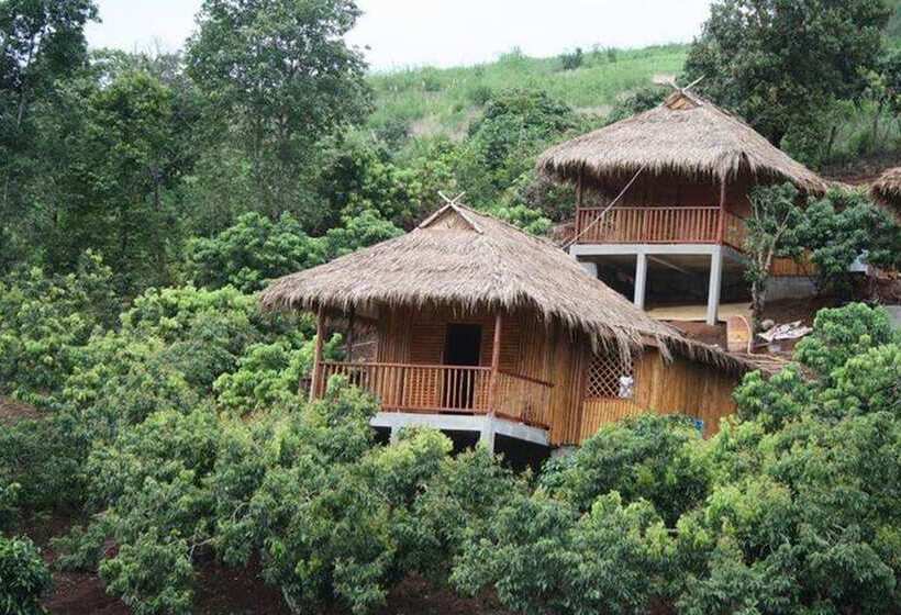 هتل Wawee Strawberry House