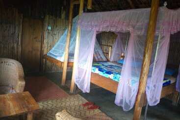 Lacam Lodge Hostel