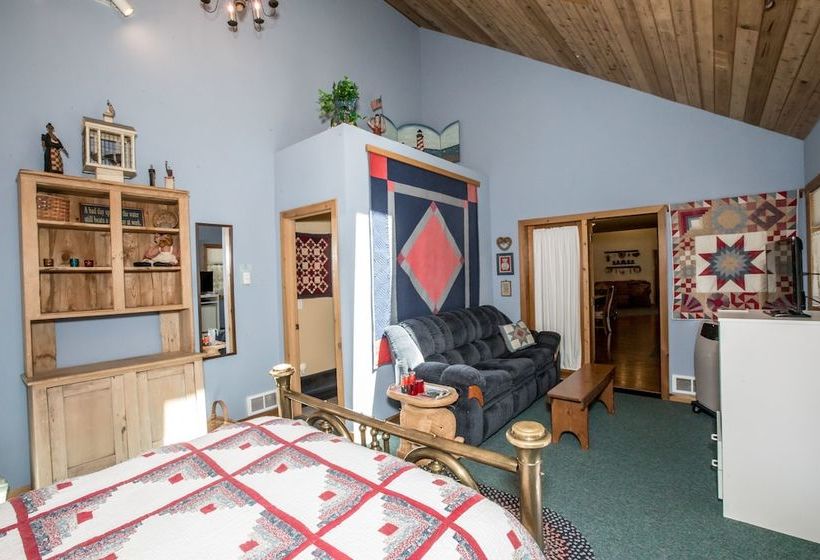 بنسيون Candlewycke Inn