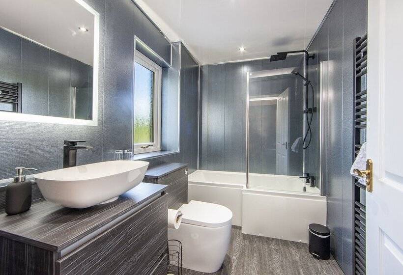 The Galley Of Lorne Inn