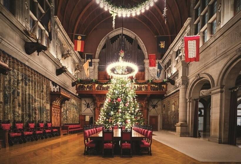 Village Hotel On Biltmore Estate