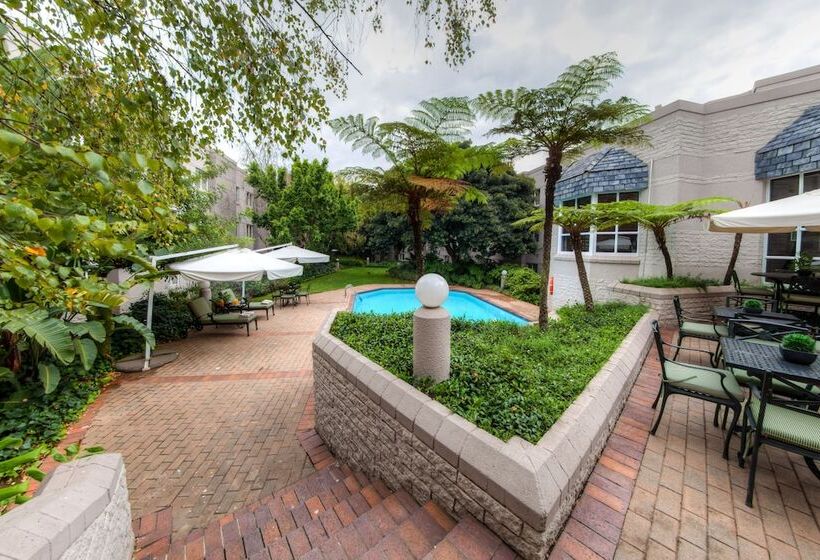 هتل City Lodge  Sandton Morningside Johannesburg