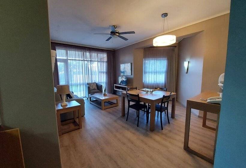 בית מלון כפרי First Group Brookes Hill Suites