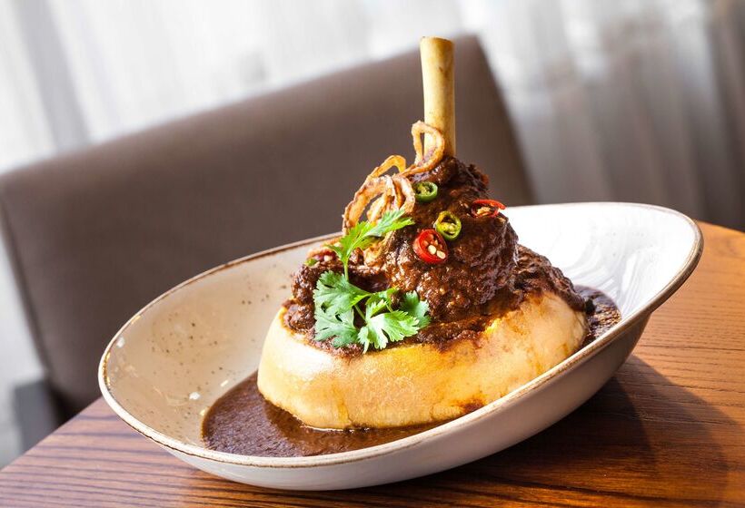 هتل Hilton Durban