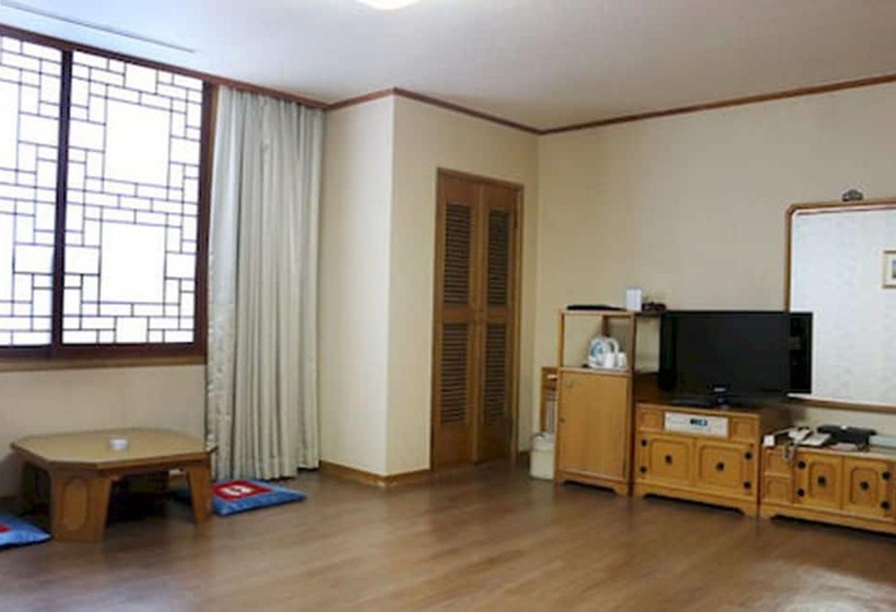 酒店 Onyang Hot Spring