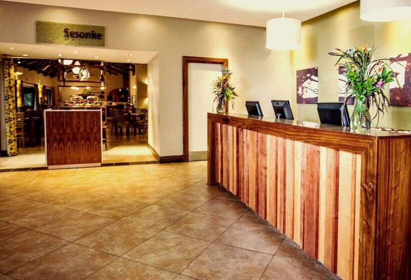 هتل Sabi River Sun Resort