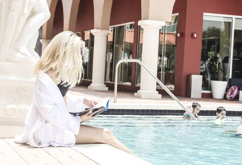 Best Holiday Suites