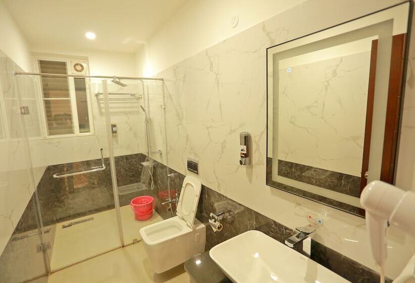 Grand Signature Hotel & Spa