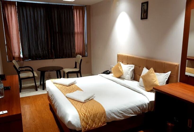 Grand Signature Hotel & Spa