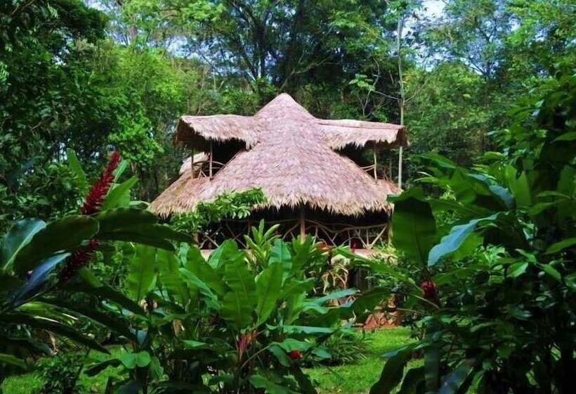 هتل Casa Moabi