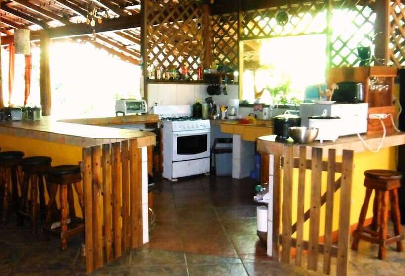 هتل Casa Moabi