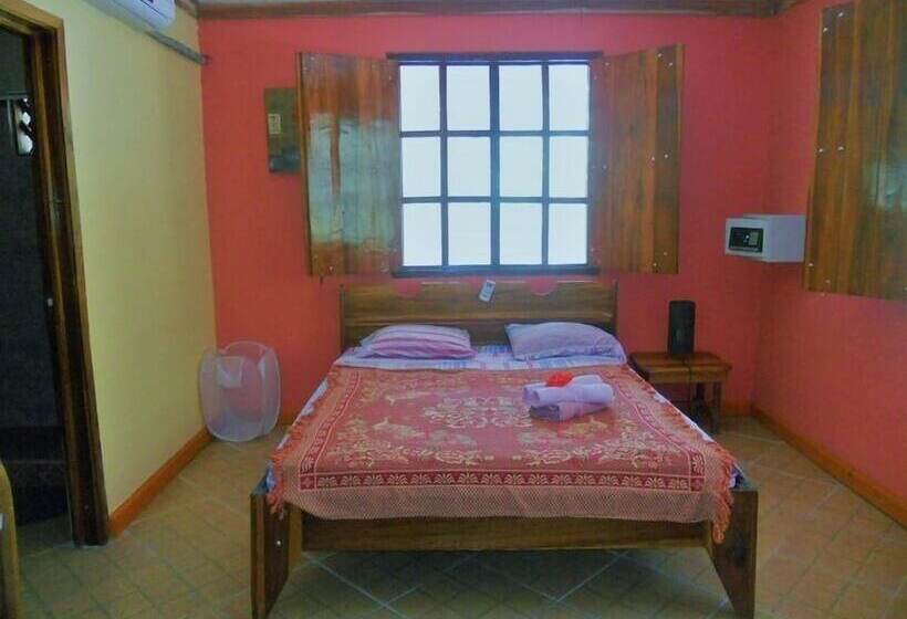 هتل Casa Moabi
