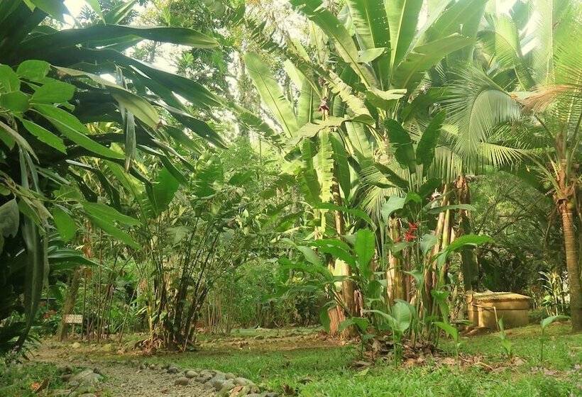 هتل Casa Moabi