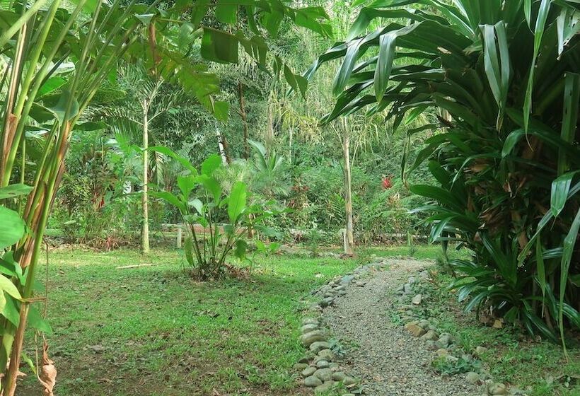 هتل Casa Moabi