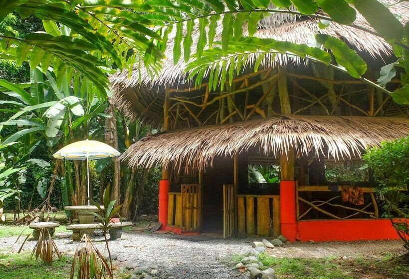 هتل Casa Moabi