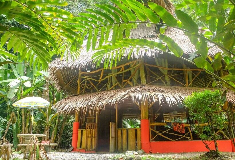 هتل Casa Moabi