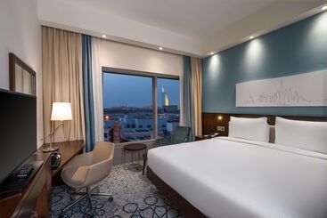 هتل Hampton By Hilton Dubai Al Barsha