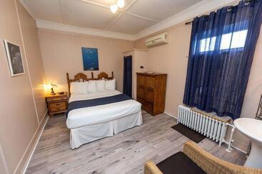 هتل Hôtel Auberge La Grande Maison Et Spa