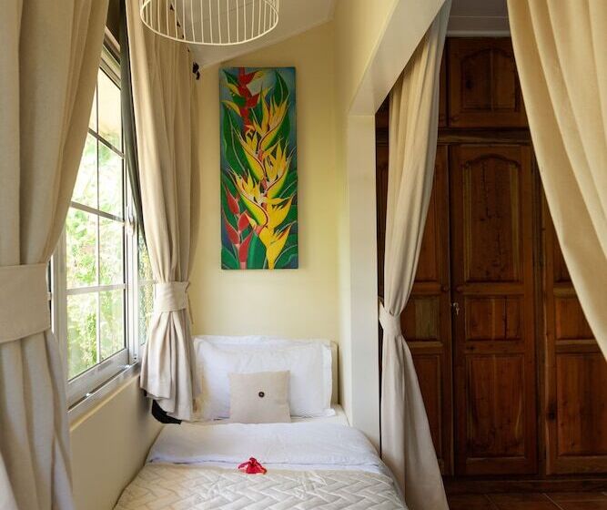 펜션 Oceane Self Catering