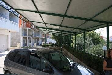 Apartments Ivan
