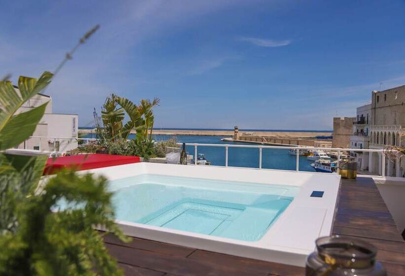 تختخواب و صبحانه Al Console Luxury Suite