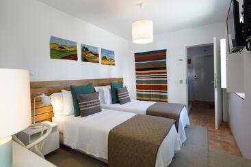 تختخواب و صبحانه Alte Tradition Guest House
