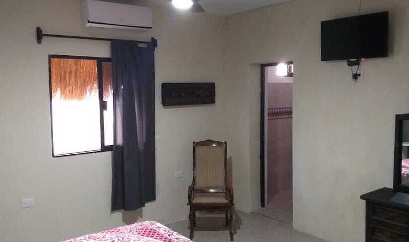 Hostel Casa Xtakay