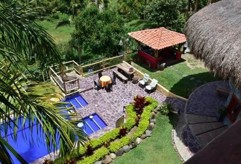 هتل Boutique La Casa Que Canta