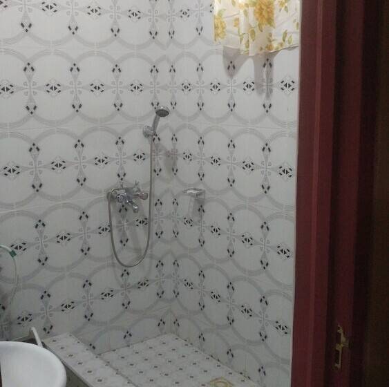 هتل Nasco