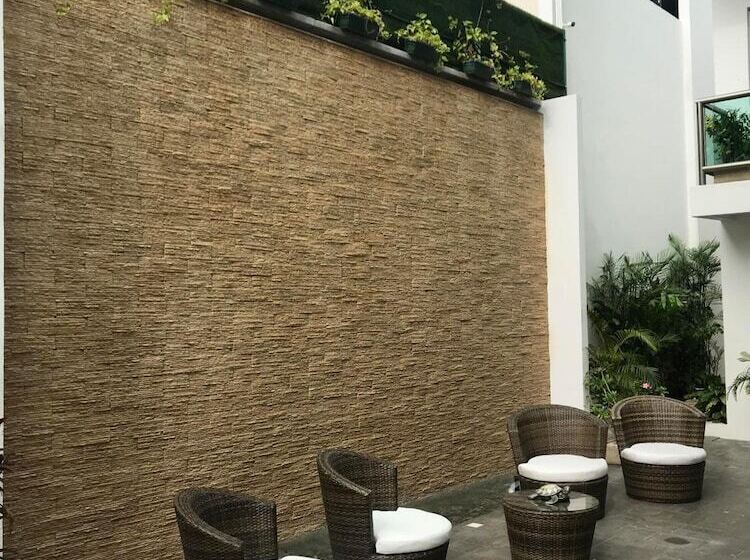 هتل Quinta Santa Anita