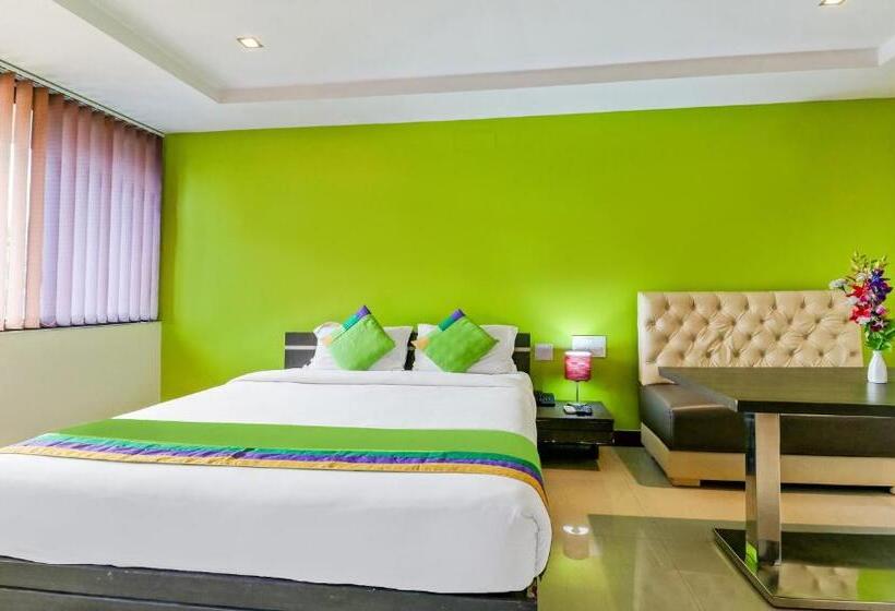 בית מלון כפרי Treebo Concerto Residentia