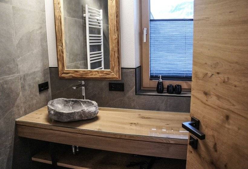 هتل Zeitfrei Chalet Apartments