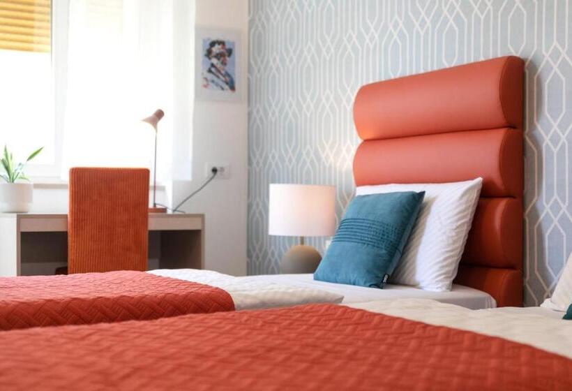 پانسیون La Preziosa Rooms