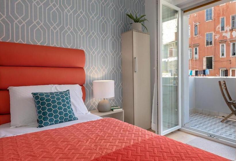 پانسیون La Preziosa Rooms