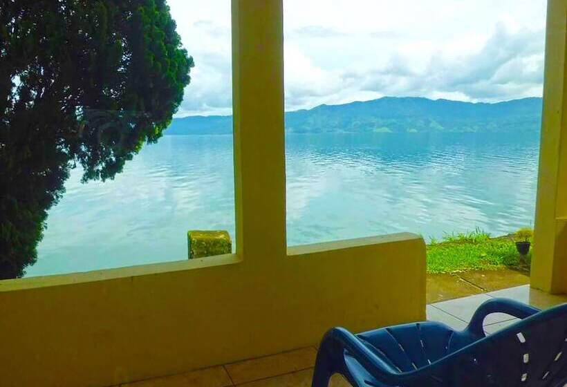 پانسیون Tuk Tuk Timbul Bungalows