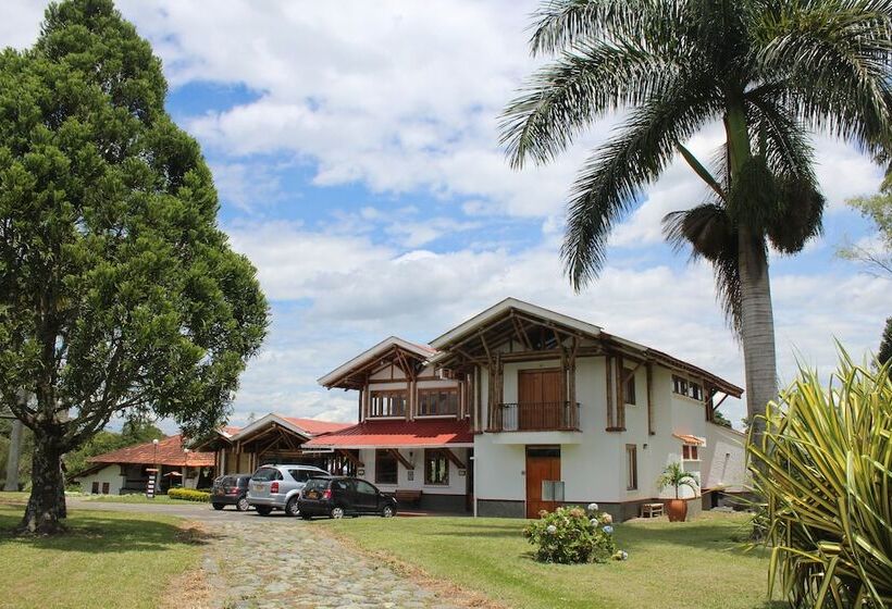 تختخواب و صبحانه Finca Hotel Santana