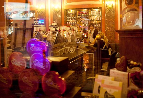 هاستل Chmielna 5 Rooms & Apartments