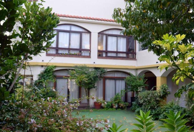 هتل Colonial Gesell