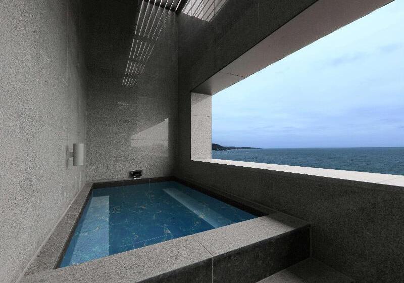 هتل Mercure Ambassador Ulsan