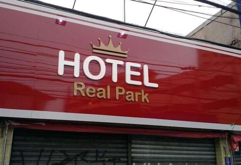 酒店 Real Park
