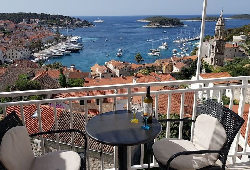 پانسیون Apartments Boćin Rosso