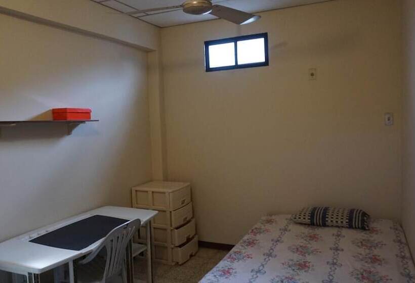 پانسیون Villa Celeste